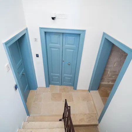 Palazzo Lavi 1923 3* Trani