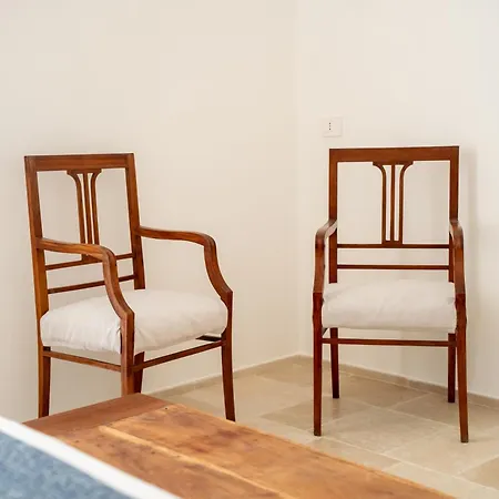 Palazzo Lavi 1923 Bed & Breakfast 3*
