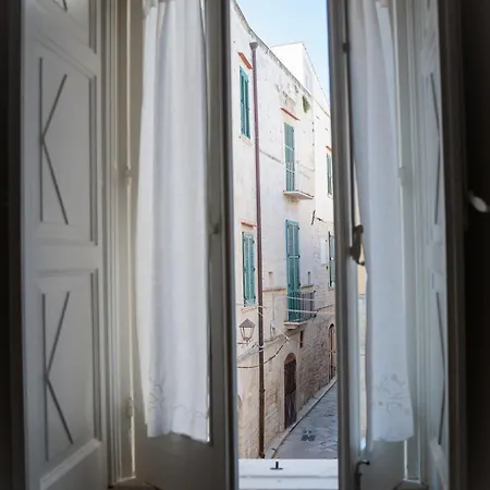 Palazzo Lavi 1923 3* Trani